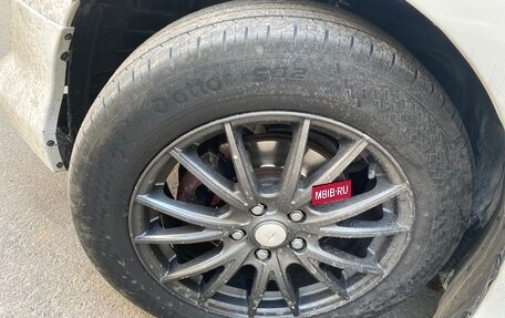Toyota Estima III рестайлинг -2, 2004 год, 950 000 рублей, 2 фотография