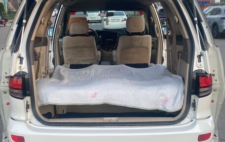 Toyota Estima III рестайлинг -2, 2004 год, 950 000 рублей, 17 фотография