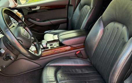 Audi A8, 2011 год, 1 270 000 рублей, 10 фотография