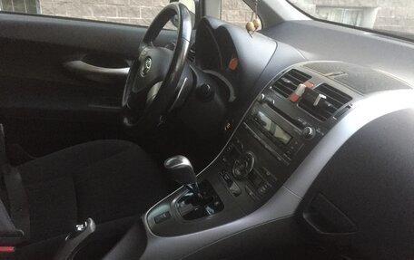 Toyota Auris II, 2007 год, 700 000 рублей, 9 фотография