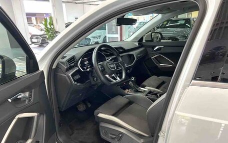 Audi Q3, 2022 год, 2 650 000 рублей, 6 фотография