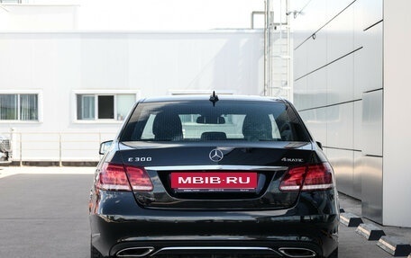 Mercedes-Benz E-Класс, 2013 год, 2 448 000 рублей, 7 фотография