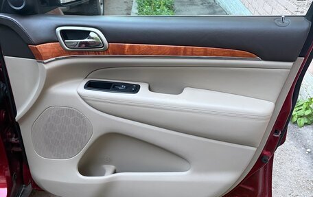 Jeep Grand Cherokee, 2012 год, 1 400 000 рублей, 8 фотография