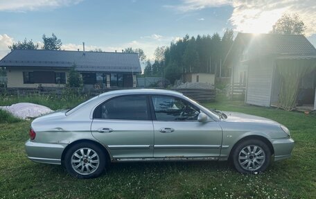 Hyundai Sonata IV рестайлинг, 2003 год, 210 000 рублей, 5 фотография