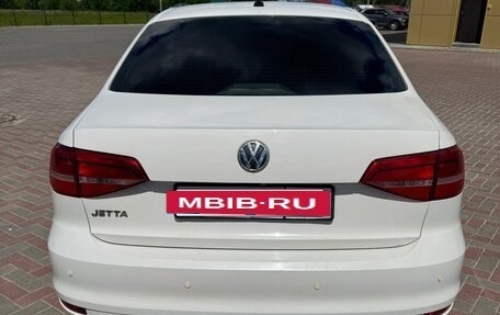Volkswagen Jetta VI, 2015 год, 880 000 рублей, 4 фотография