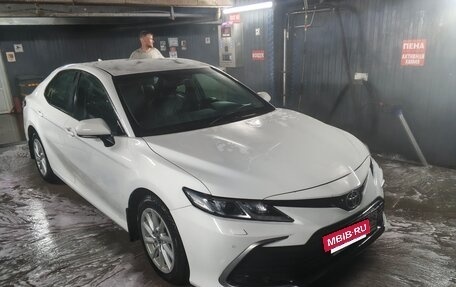 Toyota Camry, 2021 год, 2 123 000 рублей, 4 фотография