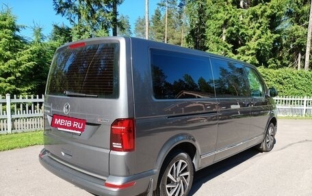 Volkswagen Multivan T6 рестайлинг, 2021 год, 6 900 000 рублей, 4 фотография