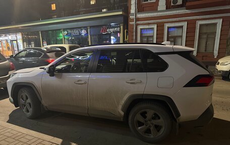 Toyota RAV4, 2019 год, 1 260 000 рублей, 5 фотография