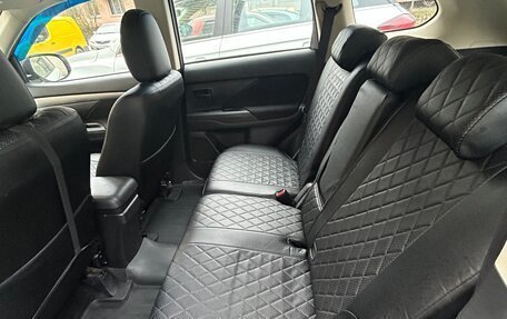 Mitsubishi Outlander III рестайлинг 3, 2016 год, 1 450 000 рублей, 7 фотография