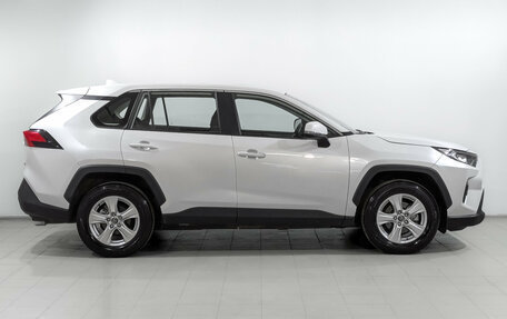 Toyota RAV4, 2024 год, 3 799 000 рублей, 4 фотография