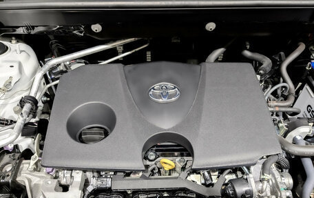 Toyota RAV4, 2024 год, 3 799 000 рублей, 9 фотография