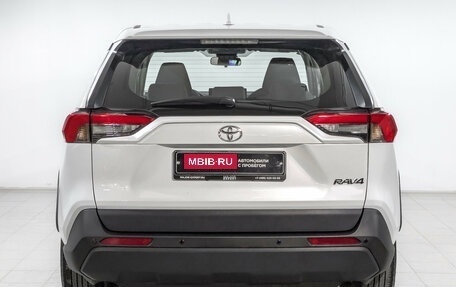 Toyota RAV4, 2024 год, 3 799 000 рублей, 6 фотография