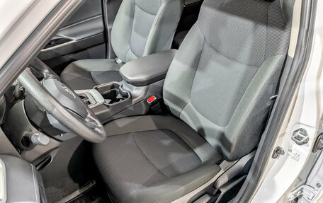 Toyota RAV4, 2024 год, 3 799 000 рублей, 20 фотография