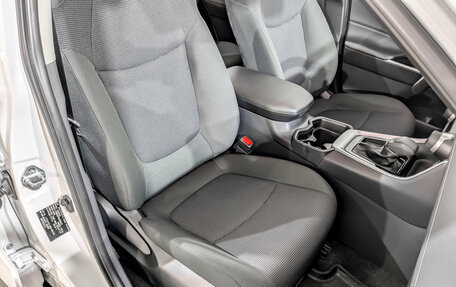 Toyota RAV4, 2024 год, 3 799 000 рублей, 23 фотография