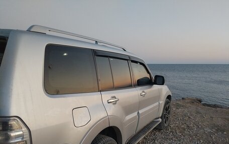 Mitsubishi Pajero IV, 2008 год, 1 300 000 рублей, 20 фотография