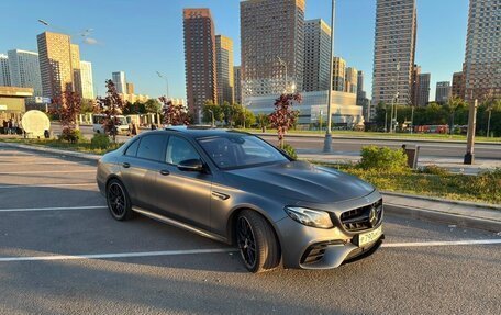 Mercedes-Benz E-Класс AMG, 2019 год, 5 500 000 рублей, 4 фотография