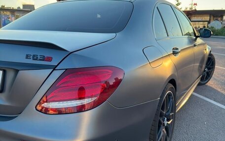 Mercedes-Benz E-Класс AMG, 2019 год, 5 500 000 рублей, 12 фотография