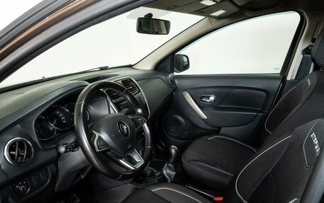 Renault Logan II, 2019 год, 1 098 000 рублей, 5 фотография