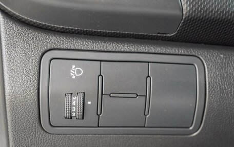 Hyundai Solaris II рестайлинг, 2016 год, 1 149 000 рублей, 16 фотография