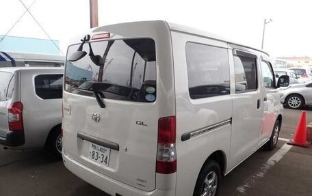 Toyota Lite Ace VI, 2020 год, 1 292 000 рублей, 2 фотография