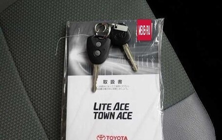 Toyota Lite Ace VI, 2020 год, 1 292 000 рублей, 7 фотография