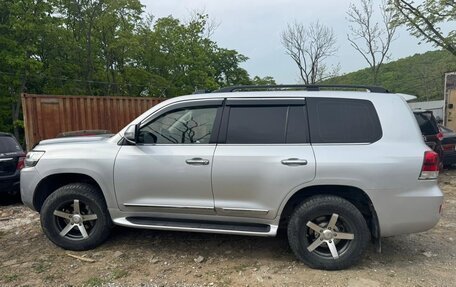 Toyota Land Cruiser 200, 2018 год, 5 000 000 рублей, 4 фотография