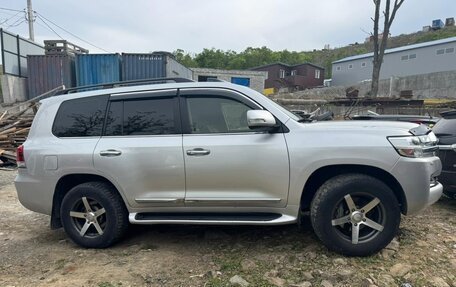 Toyota Land Cruiser 200, 2018 год, 5 000 000 рублей, 5 фотография