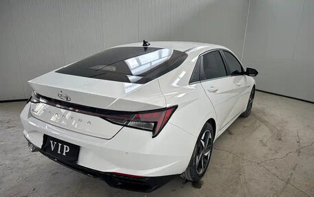 Hyundai Elantra, 2022 год, 1 500 000 рублей, 6 фотография