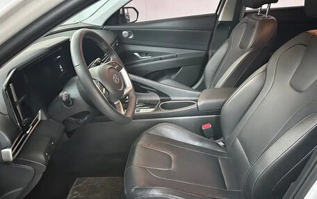 Hyundai Elantra, 2022 год, 1 500 000 рублей, 13 фотография