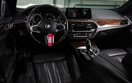 BMW 5 серия, 2018 год, 3 399 000 рублей, 6 фотография