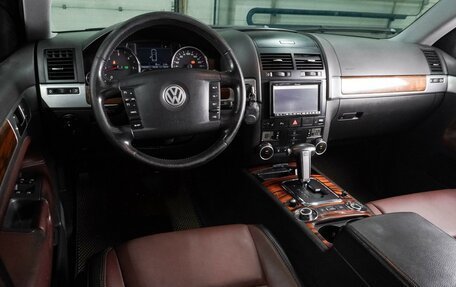 Volkswagen Touareg III, 2007 год, 1 325 000 рублей, 6 фотография