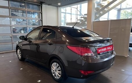Hyundai Solaris II рестайлинг, 2016 год, 1 045 000 рублей, 5 фотография