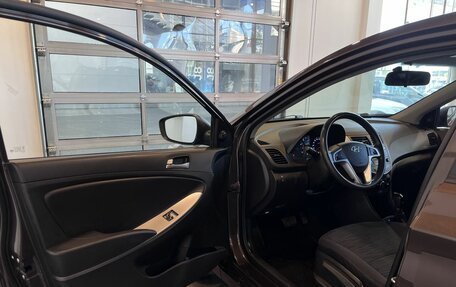 Hyundai Solaris II рестайлинг, 2016 год, 1 045 000 рублей, 21 фотография