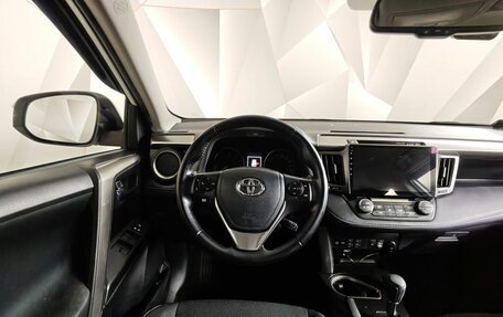 Toyota RAV4, 2019 год, 2 297 000 рублей, 20 фотография