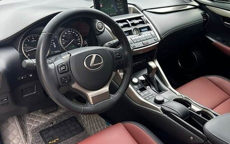 Lexus NX I, 2017 год, 2 000 002 рублей, 7 фотография