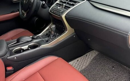 Lexus NX I, 2017 год, 2 000 002 рублей, 11 фотография