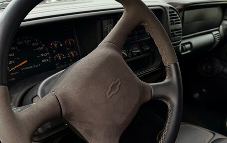 Chevrolet Tahoe II, 1998 год, 2 700 000 рублей, 6 фотография