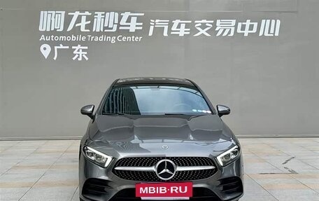 Mercedes-Benz A-Класс, 2023 год, 1 555 000 рублей, 3 фотография