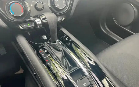 Honda Vezel, 2023 год, 1 300 666 рублей, 12 фотография