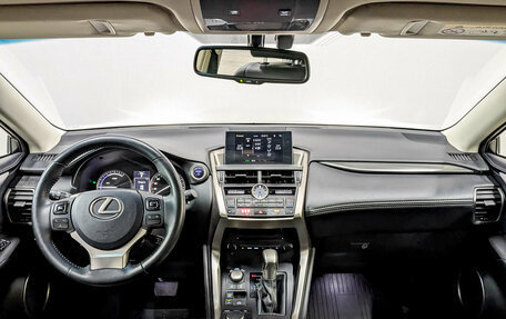 Lexus NX I, 2014 год, 2 920 000 рублей, 14 фотография