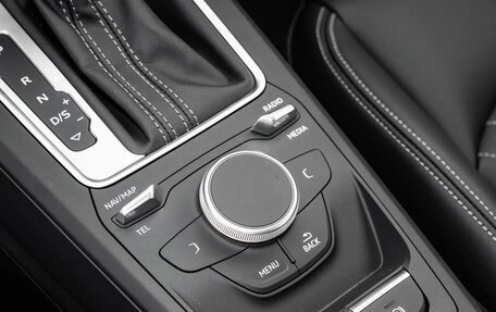 Audi Q2 I, 2023 год, 2 052 000 рублей, 21 фотография