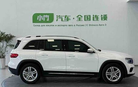 Mercedes-Benz GLB, 2021 год, 2 300 000 рублей, 15 фотография
