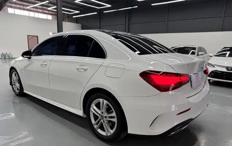 Mercedes-Benz A-Класс, 2023 год, 2 180 000 рублей, 5 фотография