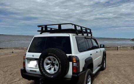 Nissan Patrol, 2012 год, 4 500 000 рублей, 6 фотография
