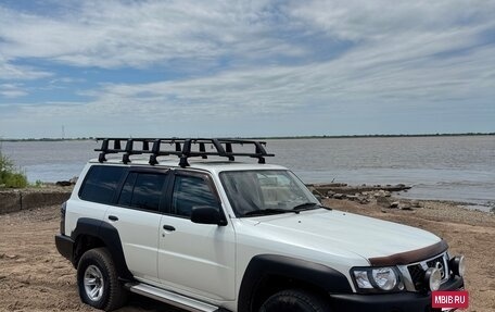 Nissan Patrol, 2012 год, 4 500 000 рублей, 11 фотография
