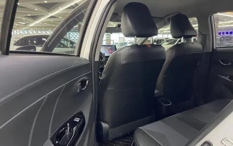 Toyota Yaris XP150 рестайлинг, 2023 год, 1 200 000 рублей, 10 фотография