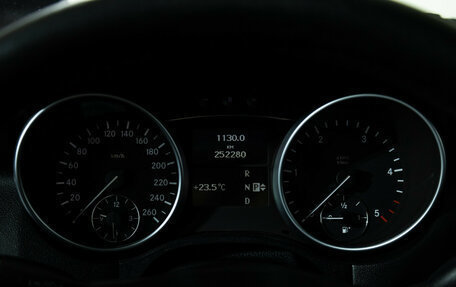 Mercedes-Benz M-Класс, 2010 год, 1 299 585 рублей, 13 фотография
