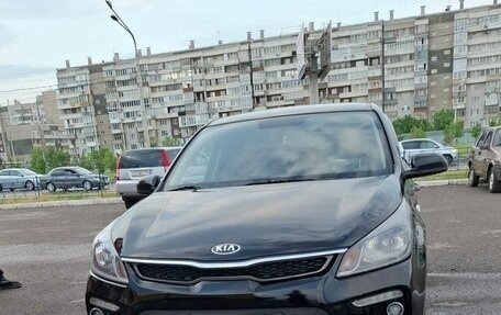 KIA Rio IV, 2019 год, 1 350 000 рублей, 2 фотография