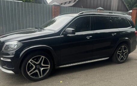 Mercedes-Benz GL-Класс, 2015 год, 3 500 000 рублей, 2 фотография