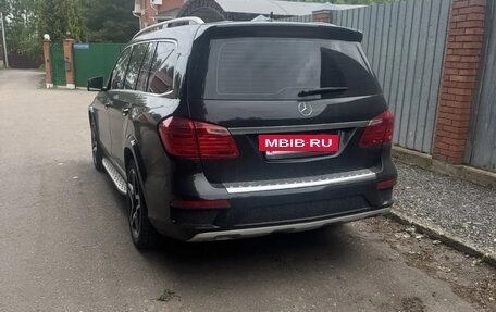 Mercedes-Benz GL-Класс, 2015 год, 3 500 000 рублей, 3 фотография